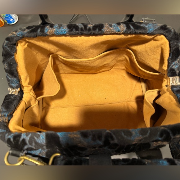 Max Carpet Bag Works Handbag - Picture 4 of 4